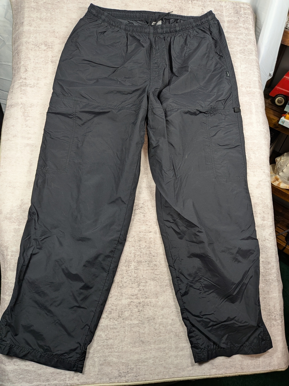 Vintage Nike Nylon Cargo Track Pants Y2K Black Windbreaker Mens XL